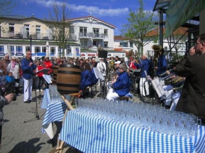 照片: Ostsee-Brauhaus K&amp;uuml;hlungsborn